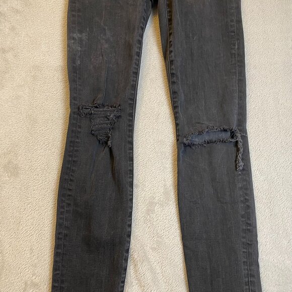 Madewell Womans Jeans 25T Black with Frayed Hem Distressed High-Rise Skinny - Picture 9 of 16